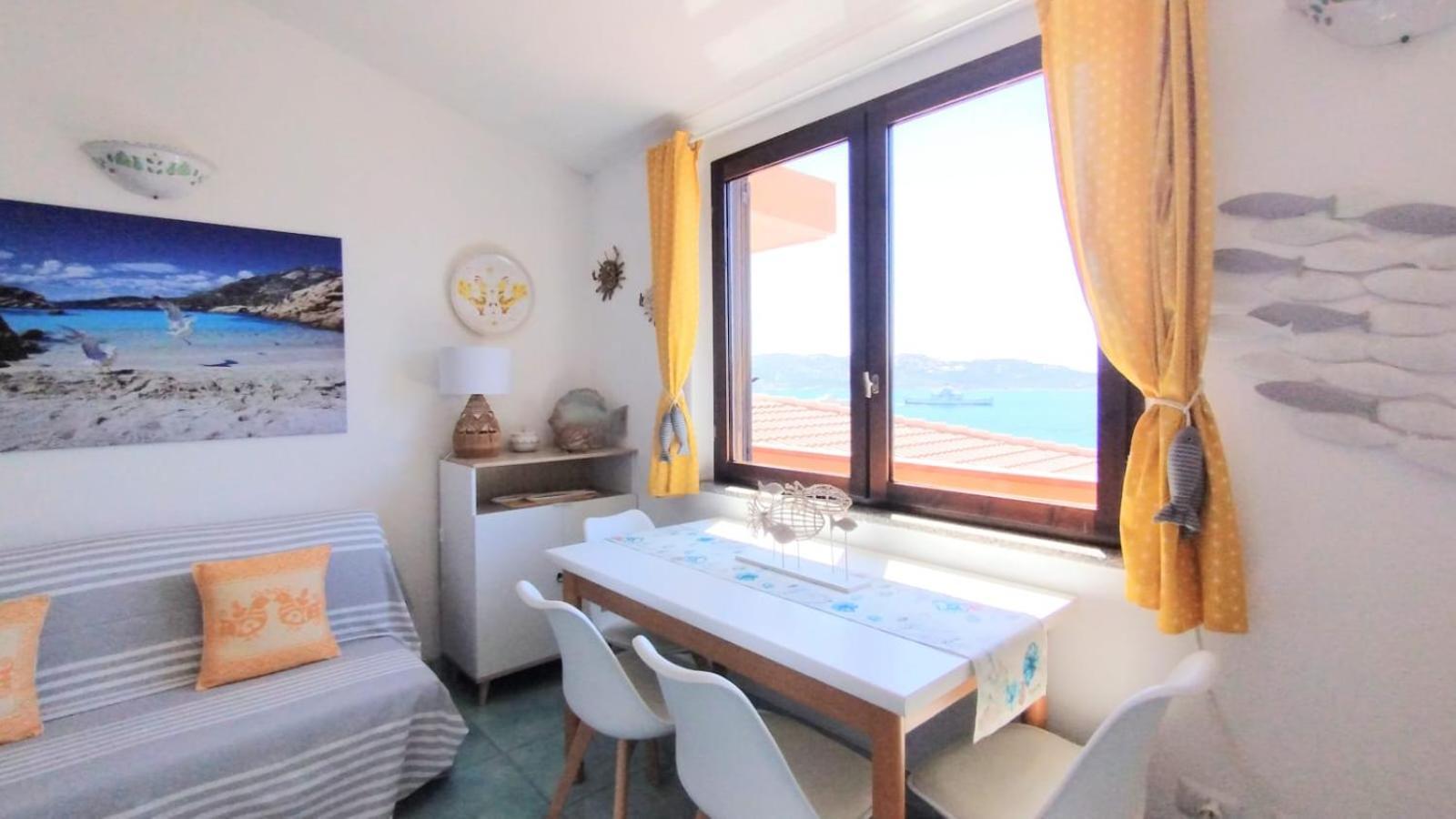 Appartamentino panoramico...con finestra sul mare! La Maddalena  Esterno foto